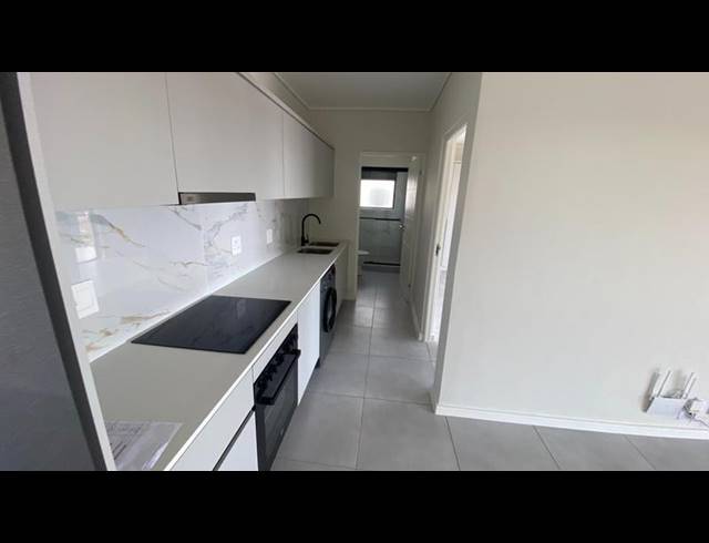 1 BEDROOM PROPERTY TO RENT IN SANDOWN